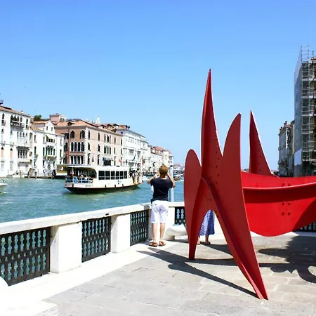Peggy-guggenheim *