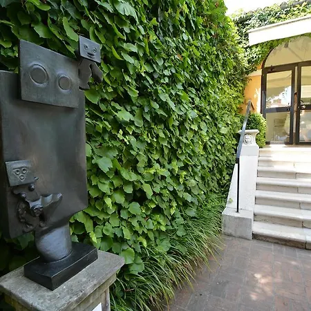Apartment Peggy-guggenheim